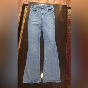 Womens Levi’s jeans